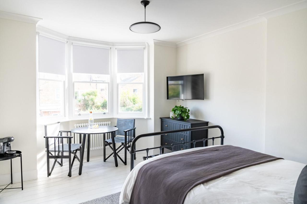 Doghouse Margate Bed and Breakfast Εξωτερικό φωτογραφία